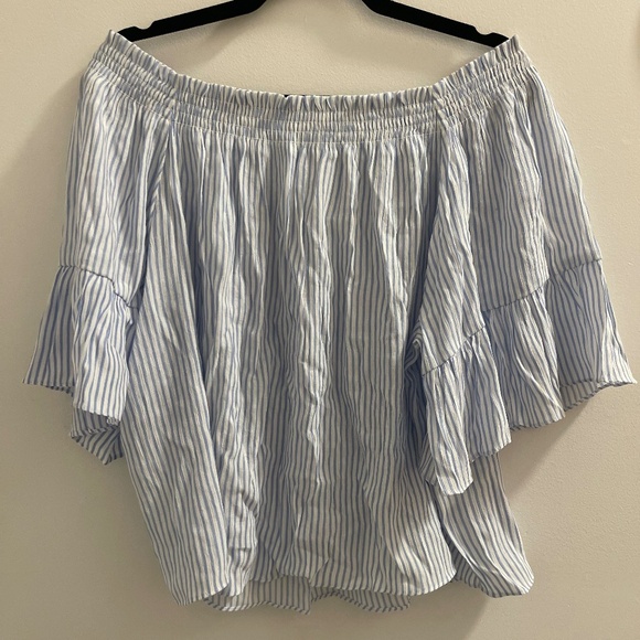 H&M Off-the-shoulder Shirt - Picture 2 of 3